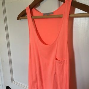GAP TANK TOP!!